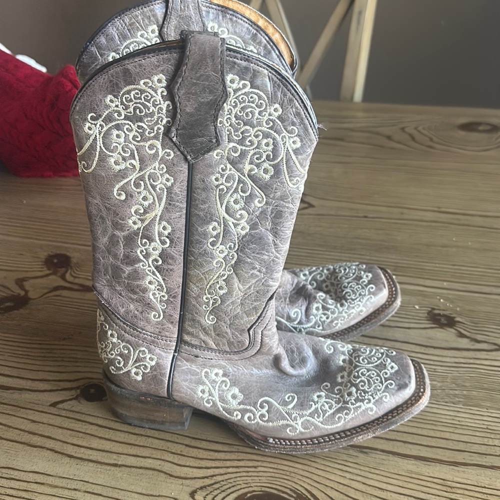 Corral woman’s boots great condition